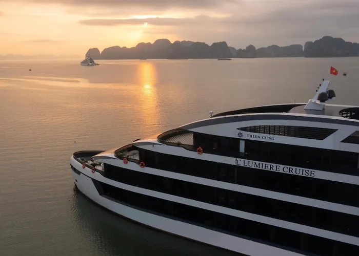 Lumiere Cruise - Illuminating The Art Of Cruising Ha Long