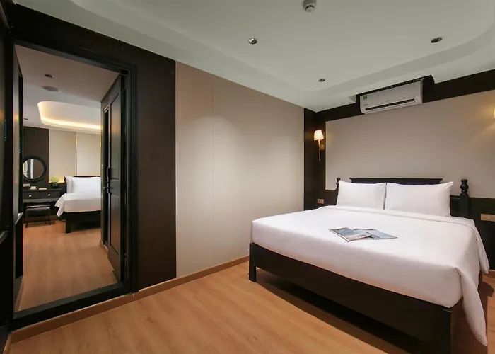  Lumiere Cruise - Illuminating The Art Of Cruising 5*