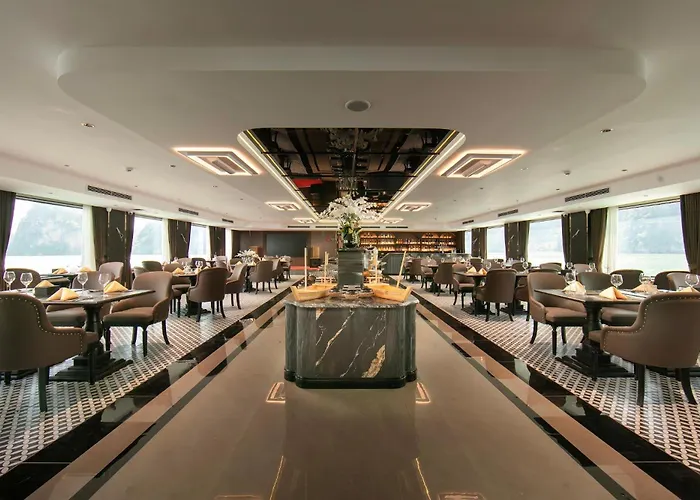 Lumiere Cruise - Illuminating The Art Of Cruising 5* Ha Long