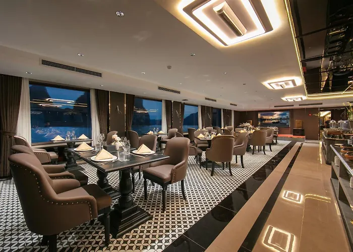 Lumiere Cruise - Illuminating The Art Of Cruising
